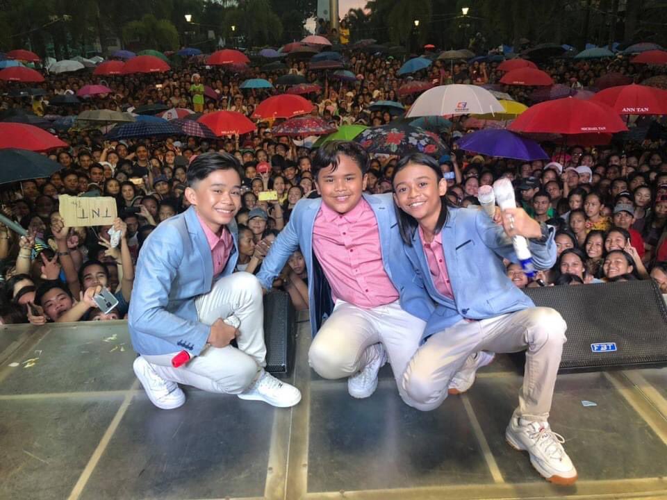 Rhemcoronel's tweet photo. This is it pansit ang Filipinos pride POLARISTNTBOYS
#Big4HoursKumuALLStars
#TNTBoysOnKUMU https://t.co/PyxzHl3VhY