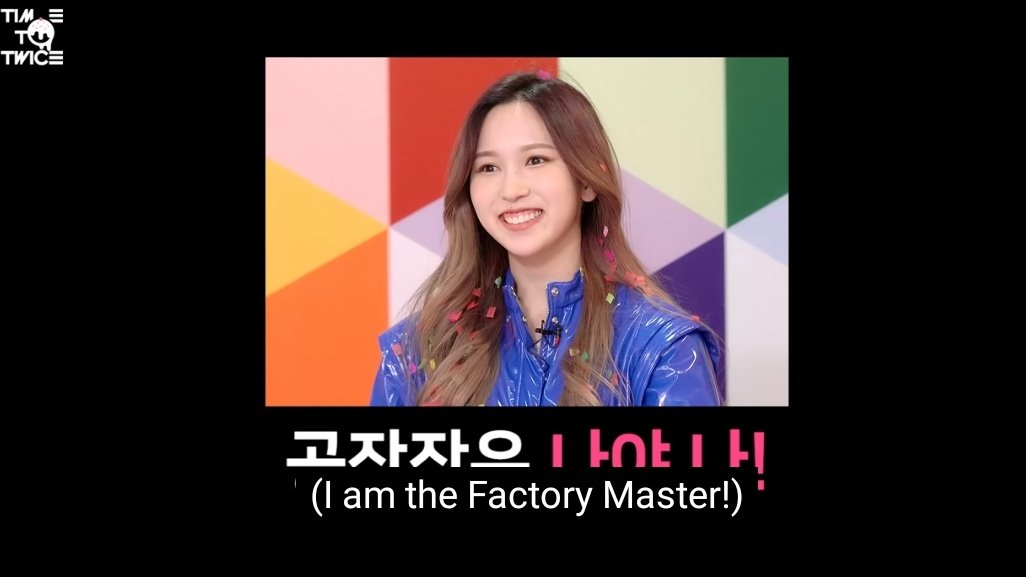 pinkot9's tweet photo. Momo             🤝              Chaeyoung
                   plot twist
                    experts https://t.co/hVZbirXydC