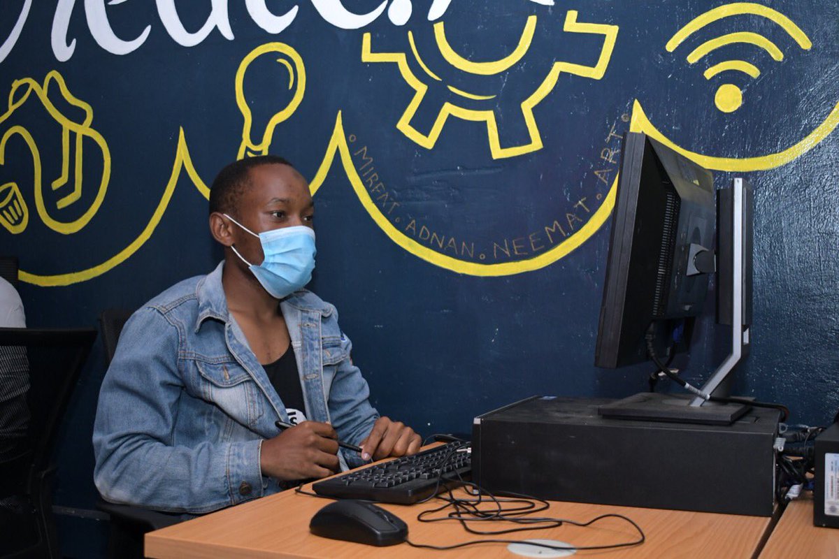 swahilipothub's tweet photo. Today, the CS in the @MoICTKenya MR. @mucheru paid us a courtesy visit at the hub. 
He met with the techies and creatives at the hub, had a chat and interacted with the community members on emerging global trends and opportunities both in Art and Tech, @nadia_abdalla_ 1/2 https://t.co/d1o1k9EN0H