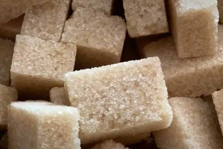 la1ere's tweet photo. Encore trop de sucre dans les aliments Outre-mer ? Une enquête de la DGCCRF est ouverte
https://t.co/rZiJpJxOEA https://t.co/GCJh3nFF46