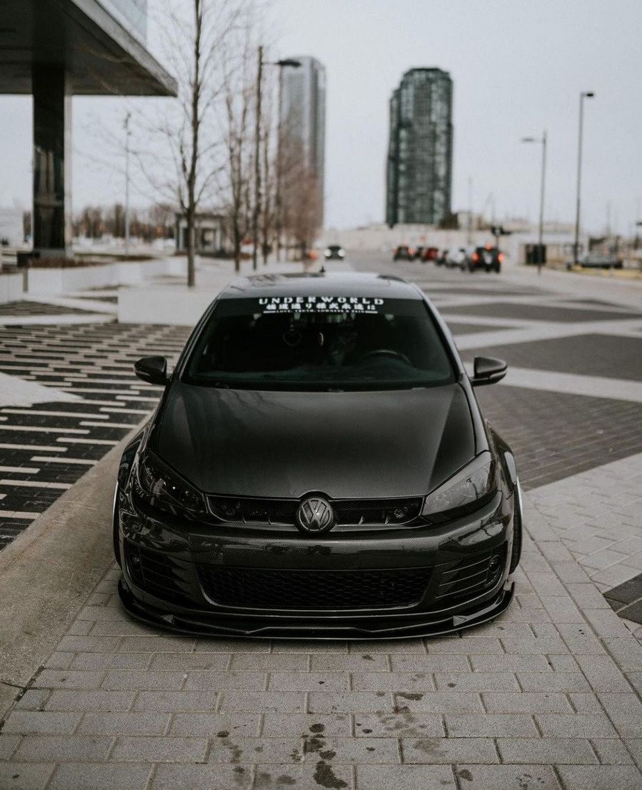 Just wait... another really great version of yourself is emerging. 
🖤 @a_magical_lobster
📷 <a href="/lowspecmedia/">Josh</a>