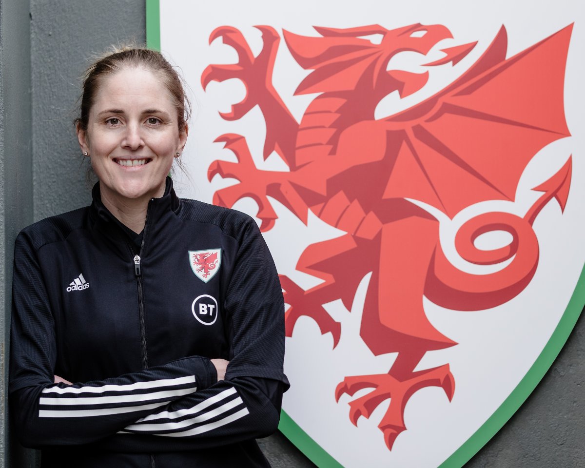 BREAKING: 

Gemma Grainger to take charge as Cymru Women’s National Team Manager on a 4-yr contract. 

Grainger spent 11 years heading England's youth setups from U15s to U23s. She was part of the staff for EURO2017, where England reached the semi-finals. 

Pob lwc, Gemma!