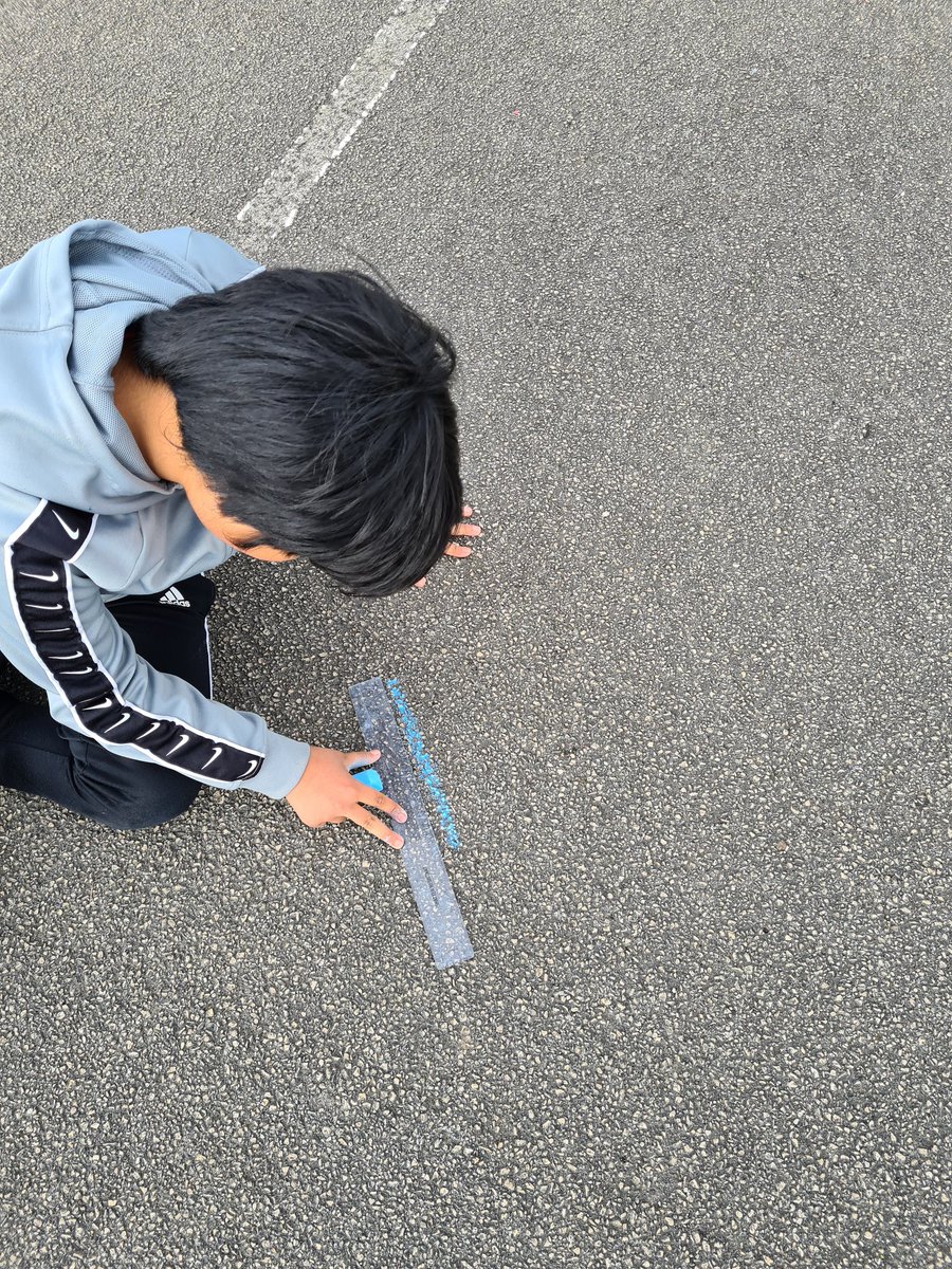 Class5M_WS's tweet photo. We've had fun outside measuring line today and converting cm into mm!
Some of us even converted to m too!
#outdoormaths https://t.co/9h60dk2w3s