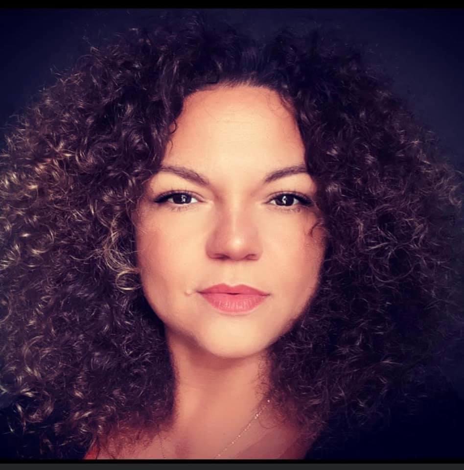 Hey Twitter family today you can check out a Podcast I did with @ForTheLoveOfHousePodcast with Mark Henderson check it out♥️ open.spotify.com/episode/3GXzD2…