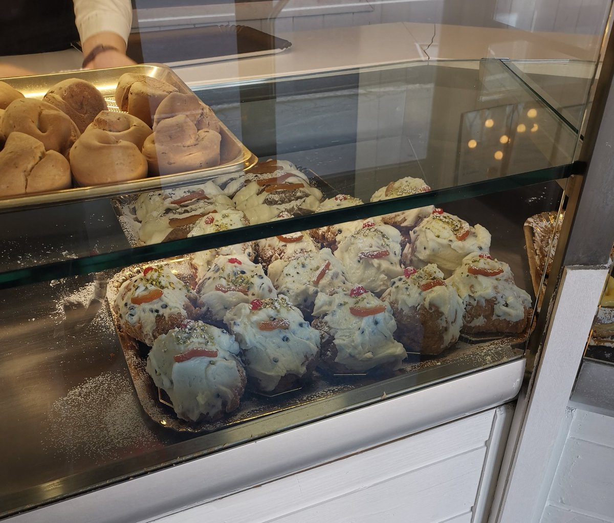 edbloom_tw's tweet photo. Viva le sfince di San Giuseppe! #terun #palermo #godopoli https://t.co/EULLlMKiUm