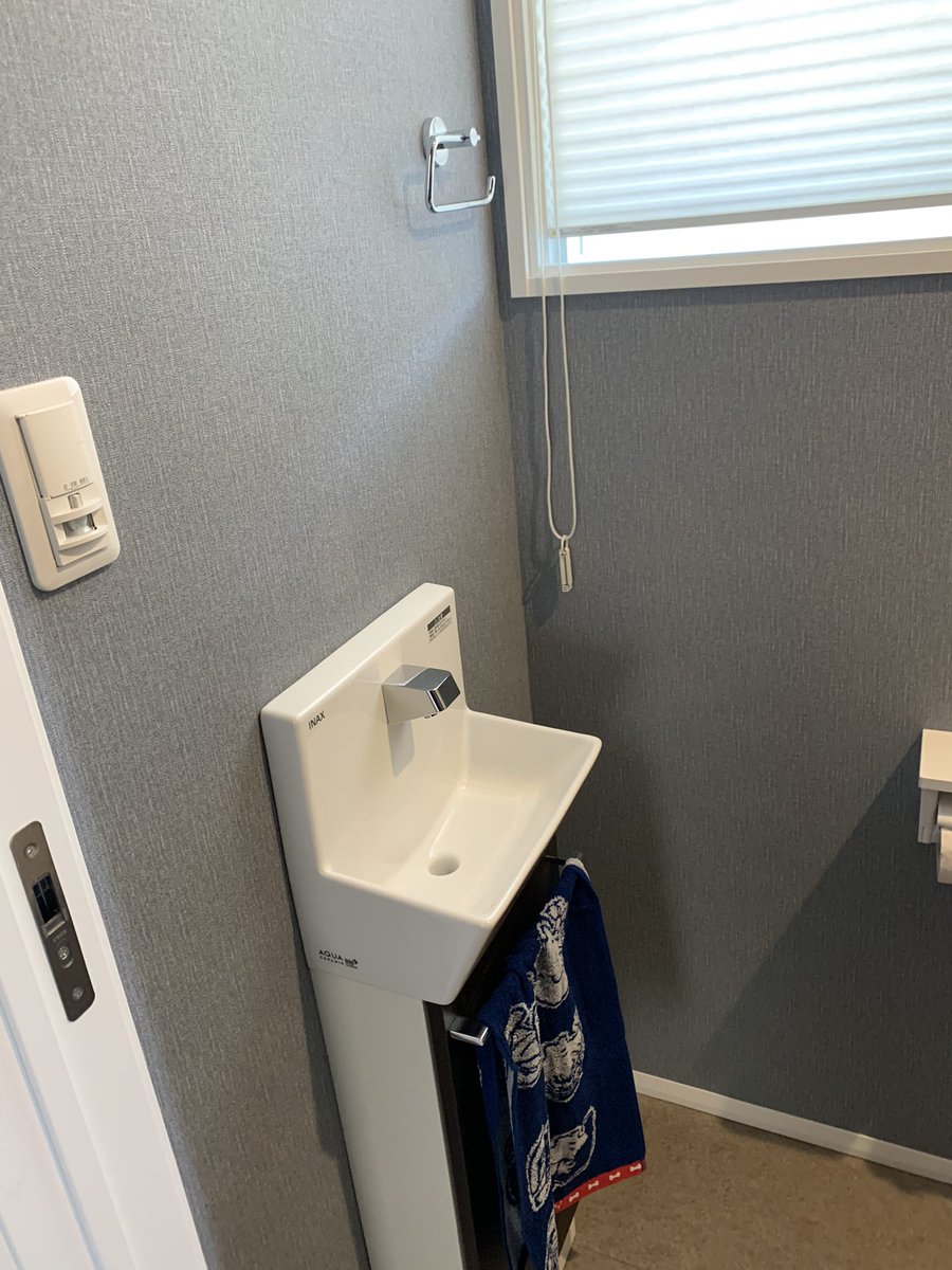 千代子 牝馬 ありがとうございます 額縁飾りを付ける予定していましたが どこのサイトで見つけたのかもう記憶にございませんwww もっと可愛くなる予定だったのにー