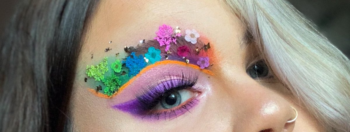 makeupxleigh's tweet photo. @beautybay Some more of my looks 🥰 #byBEAUTYBAY #FOLLOWFRIDAY @beautybay https://t.co/gm9JZ2f9wF