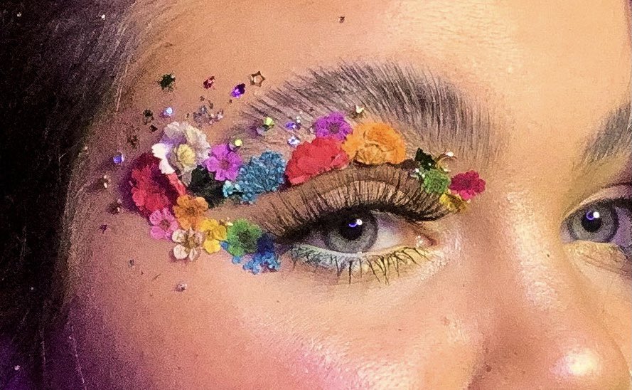 makeupxleigh's tweet photo. @beautybay This is absolute dream on mine 😭❤️ #ByBEAUTYBAY #FOLLOWFRIDAY @beautybay https://t.co/yIjECkaJ48