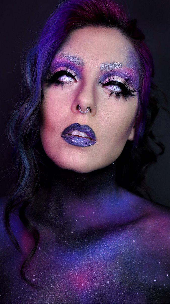 sisoyyo8's tweet photo. @beautybay Hi!!!!! My makeup instagram @mvmartist  🥰  😍 #FOLLOWFRIDAY #ByBEAUTYBAY #GenerationBEAUTYBAY This is a dream of mine!! https://t.co/5UcT0uiV0e
