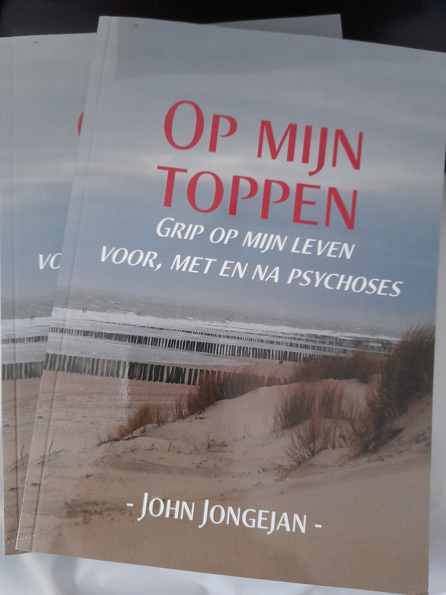 ___trudy___'s tweet photo. Wij mogen wederom 2 boeken verloten en dit keer gaat het om #OpMijnToppen van #JohnJongejan . Het enige wat je hiervoor hoeft te doen is jouw #TopperVanDeDag taggen onder dit bericht en je maakt kans. Spammen is niet toegestaan! #Boekloting sluit 2 april. https://t.co/lb6aI3s39u