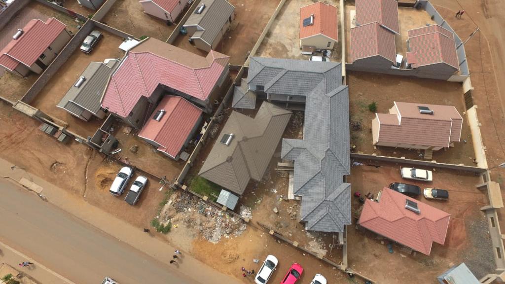 Mateko_PtyLtd's tweet photo. <<Thread>>
If you want to build or do extension,We can turn your vision into a reality Contact/whatsapp us 067 2945 538 please RT this tweet maybe our clients is in your TL thank you.
#Nomcebo #emtee #Laqhasha #AskAMan #RHODurban #khaya #nonku #habib #business #UseDigiTicket https://t.co/mX3Z2ILgyi
