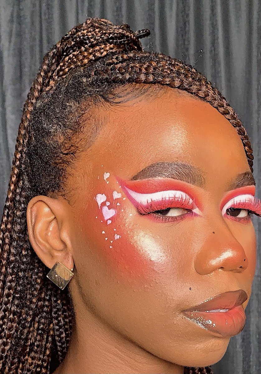 Folakemi tweet media