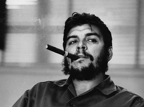 workARTgallery's tweet photo. Fine art giclee print of a black and white photo of Che Guevara smoking a cigar. 

#workart #wallart #artprints #artofday #artdaily #artoftheweek #instartist #artpost #artgram #artlovers #todayart #artabstract #artlive #giclee #gallery https://t.co/1eMzNpMDHy