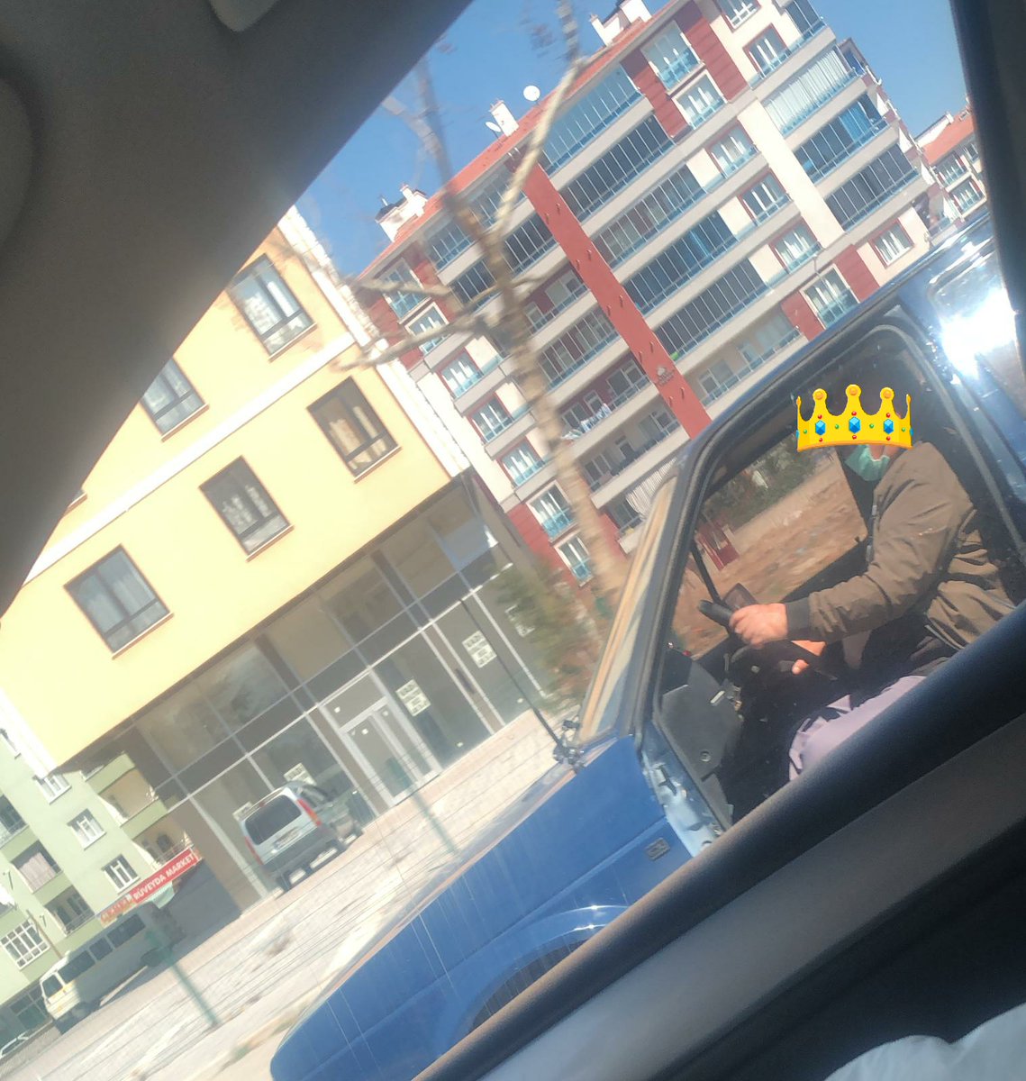 sumyy_0's tweet photo. Heybetini gizli tut amcam sürüşün çakalları korkutuyor ⚡ https://t.co/sHk8h70GaJ