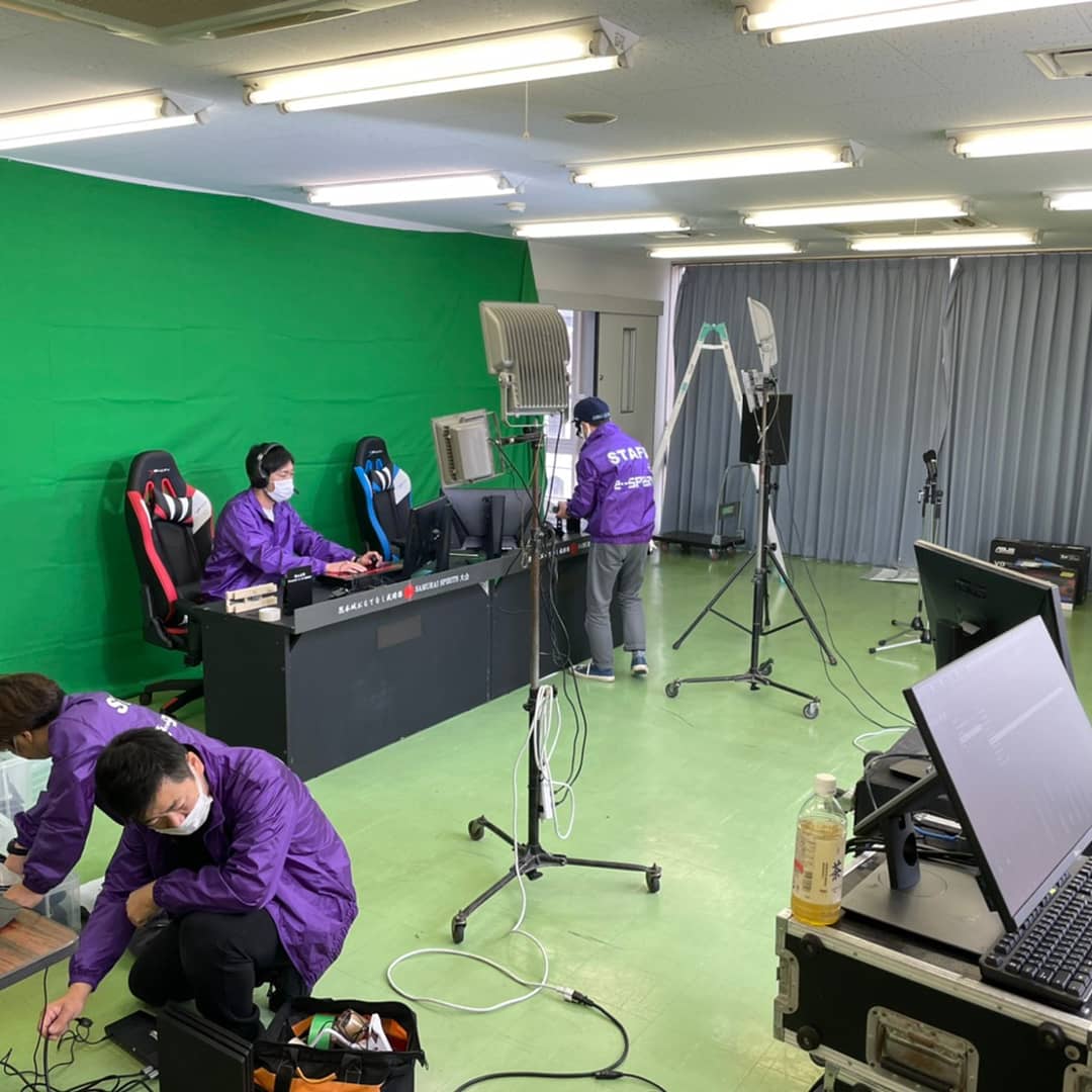 ryoji_katsuki's tweet photo. 今日は3月26日に行われる、
オンラインeスポーツ大会　熊本城おもてなし武将隊　サムライスピリッツ大会のリハーサルを行いました。オンラインからオフラインへ。#espear　#eスポーツ　#農業　#野球　#BeARプロジェクト　#熊本城おもてなし武将隊　#武将隊　#発信　#大会　#イベント　#全国でできます https://t.co/MdM5SooGHh
