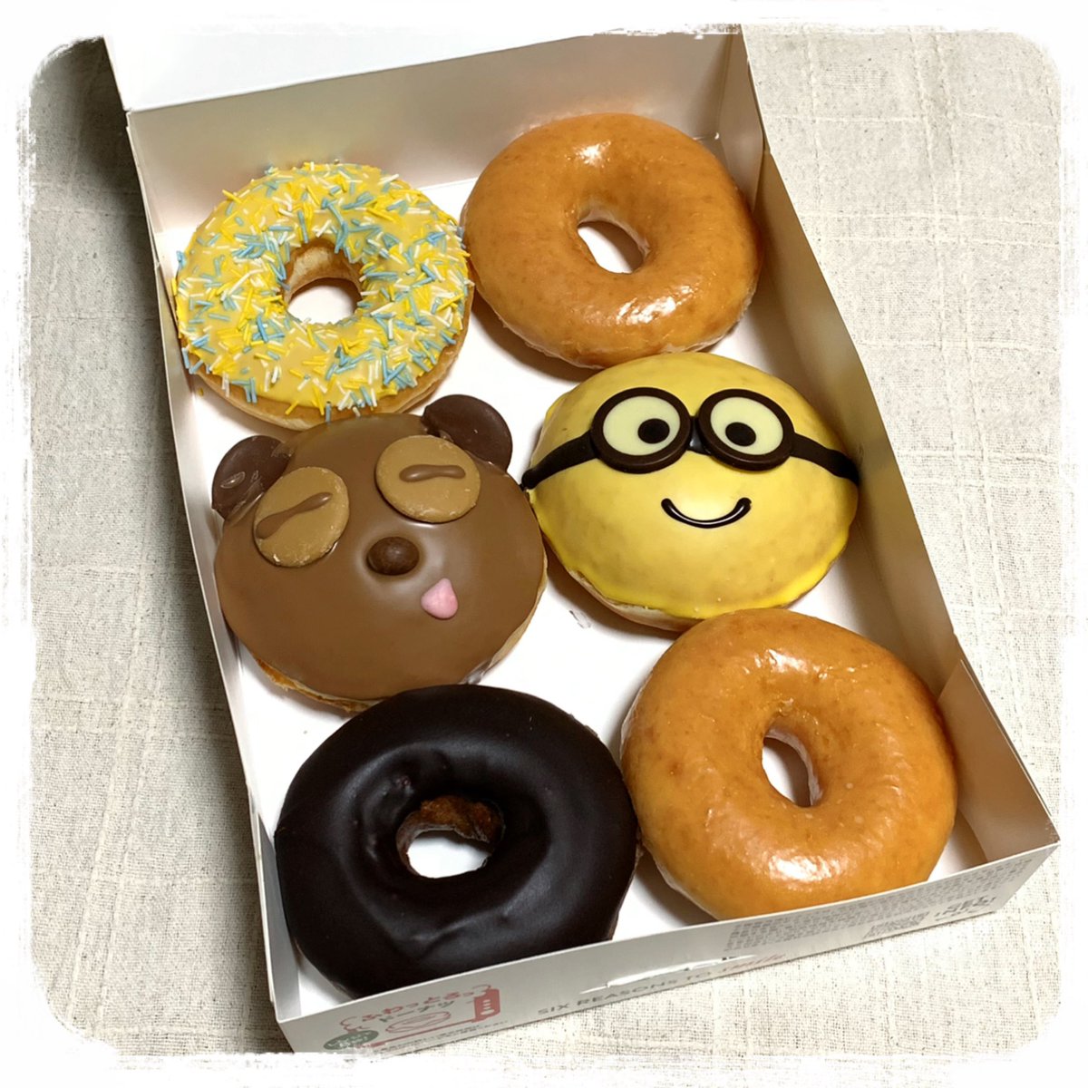 Satoshi クリスピークリームドーナツ Dozen Half Set Minion 可愛すぎるけど カロリーがエグい Krispykremedoughnuts クリスピークリームドーナツ Dozenhalfset Minion ダズンハーフセット ミニオン T Co Txyfmjs9no