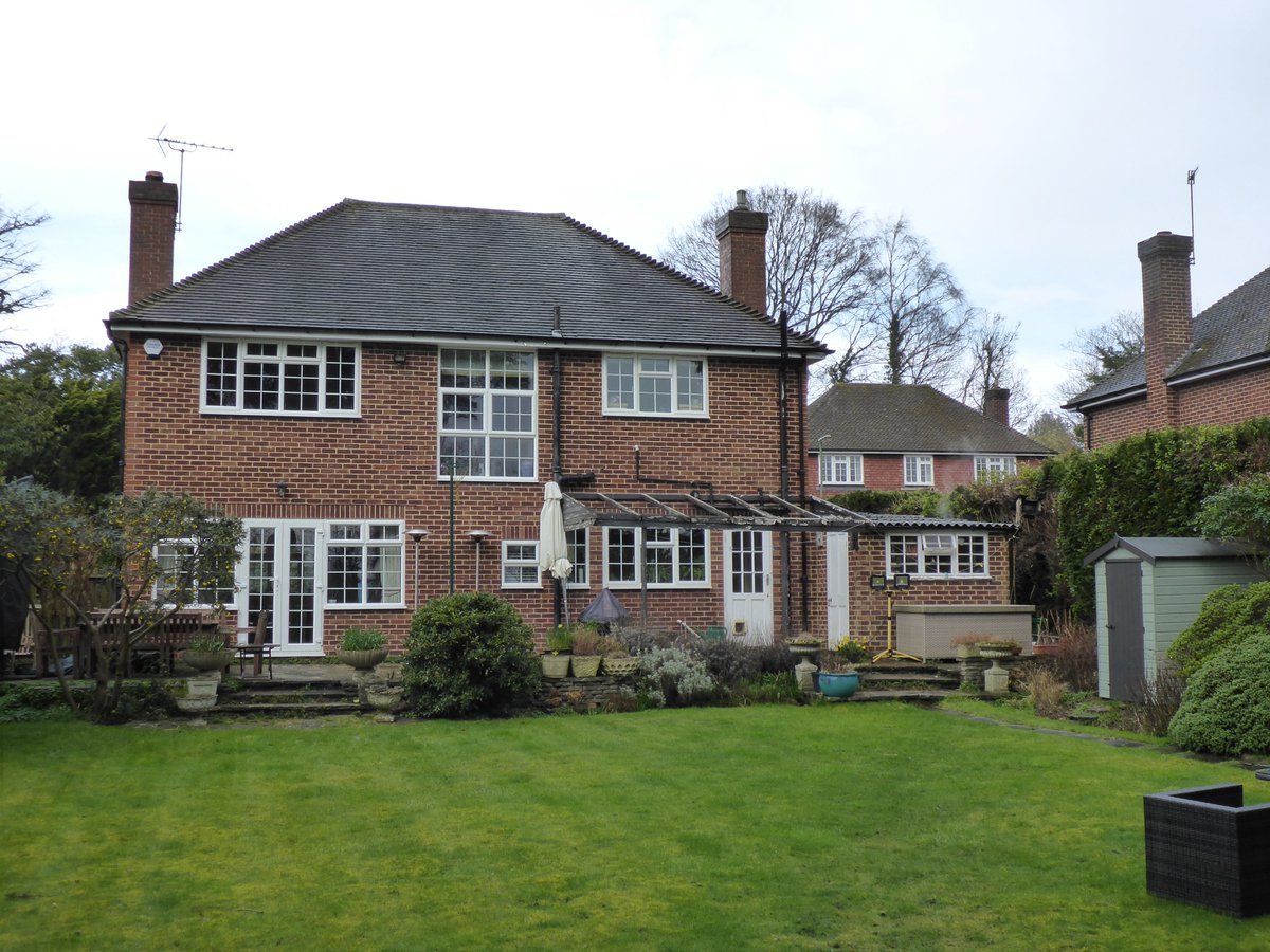Keeping busy with lots of Full Building Surveys and Specific Defect Surveys this week! #buildingsurvey #buildingsurveying #rics #property #housemove #guildford #woking #surrey #london