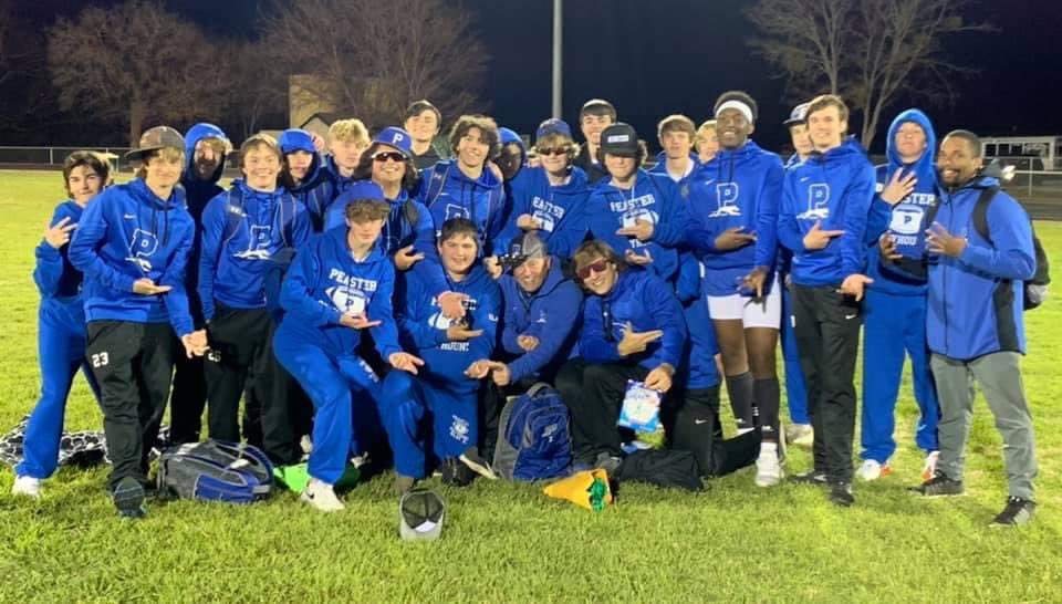 CoachGMcElroy10's tweet photo. Congratulations to the Peaster Varsity Boys for winning their first ever track meet. History in the making!! Success breeds success. This is only the beginning.
JV Boys and Varsity girls won, too. Great day to be a Greyhound.
#houndsdowork #PeasterPride https://t.co/6uUEufbnRI