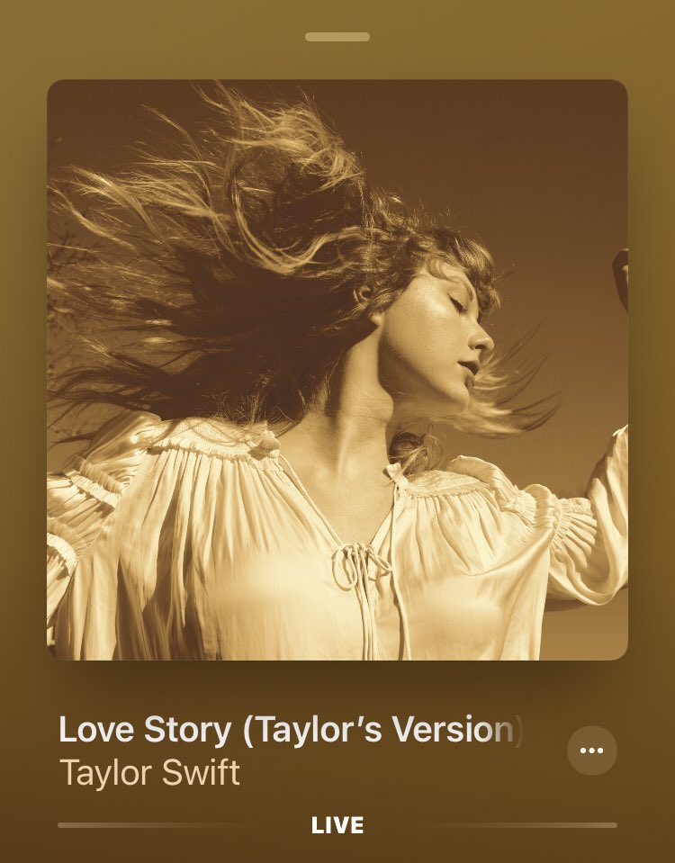 #LoveStoryTaylorsVersion  is sitting at #2 spot on #AppleMusicCountry Who’s listening with me? @taylorswift13