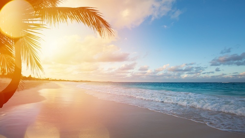 LowVisionMD's tweet photo. Ready for the weekend and dreaming of somewhere warmer! Who is ready for a spring break vacation because we know we are! Stop in for a free lenses cleaning before you head out on your trip! Nobody wants dirty lenses in their vacay pics! https://t.co/NufASWit70