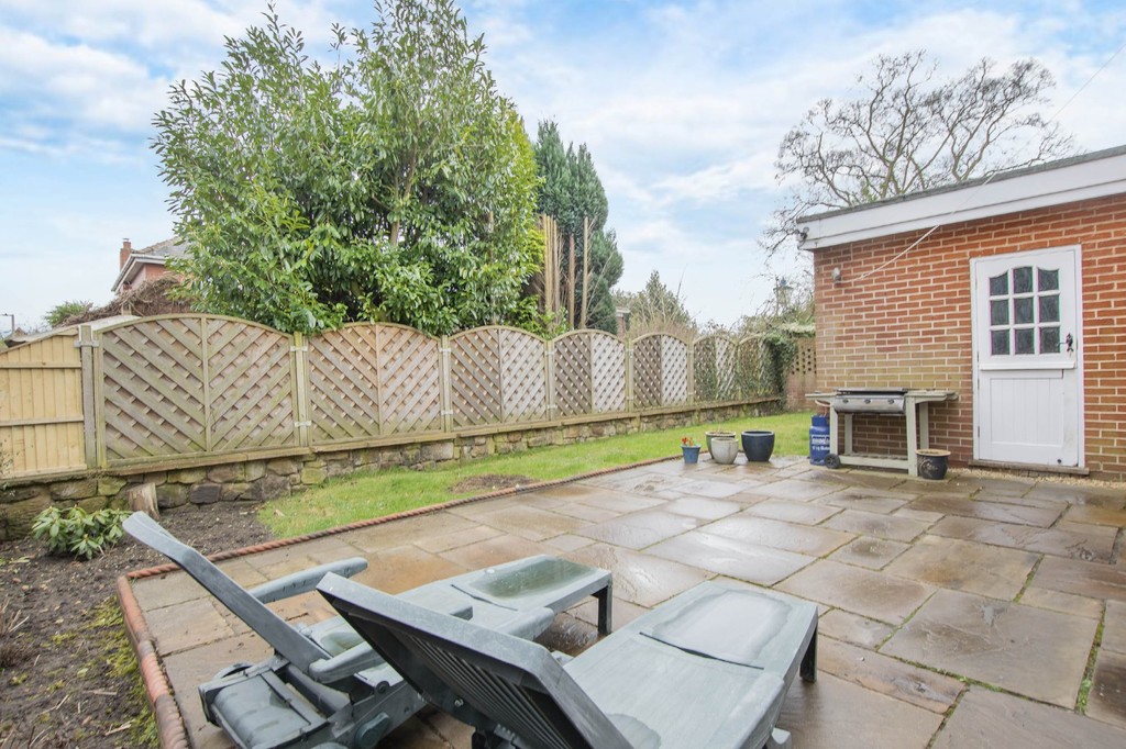 Wonderfully presented, 4 bed det #family home in #Sprotbrough village. Great opportunity in a great part of town
☎ 01302 751616
 #RobinsonHornsby #RHSales #RH #Yourdoncasterestateagent #doncasterisgreat #doncasterproperty #Southyorksbiz <a href="/YorkshireProps/">Yorkshire Business, Media & Property</a>
robinsonhornsby.co.uk/properties/138…