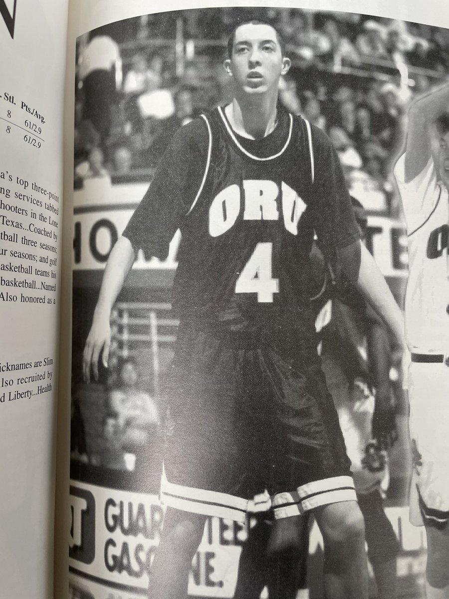 CoachWilkerson4's tweet photo. Old School @ORUMBB https://t.co/lmat9HSFZD