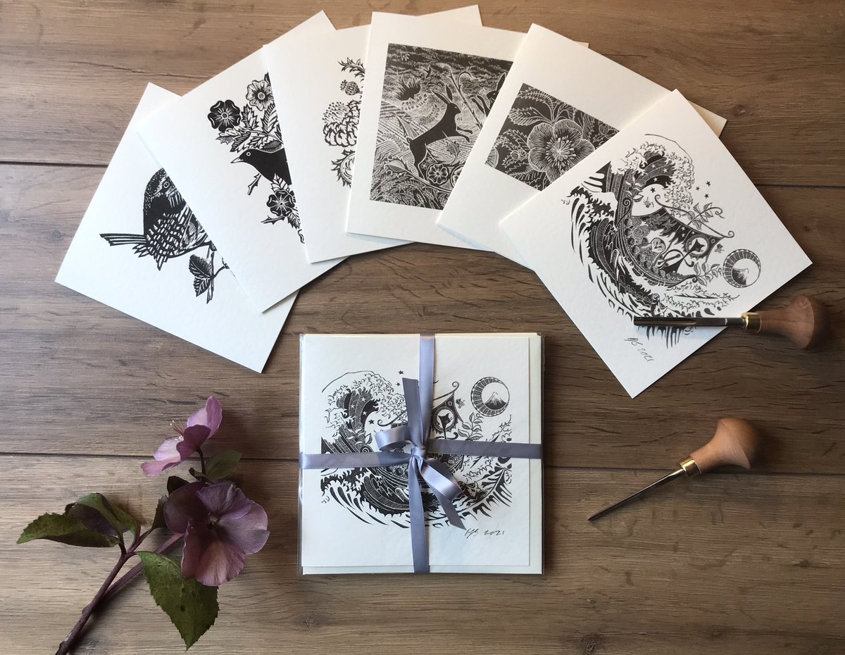 richard_studer's tweet photo. Easter Give Away! To celebrate going global with shipping and a thank you to everyone who’s supported my gallery here’s a chance to win the first edition of my new piece ‘Running Hares’. To enter just follow and retweet - winner drawn on Easter Sunday. https://t.co/ZCdUsLSgff https://t.co/PVqaPUiErV
