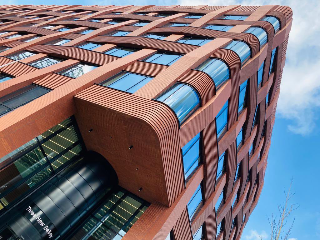 bandkbuild's tweet photo. Good to see completion of construction works in #Salford of #3newbailey by our #bandkNW team for @Muse_Devs @NewBaileyM3 @homesengland @SalfordCouncil &amp; @landg_group #loveconstruction #spiritofsalford #webuild Congrats to the whole team incl @MakeArchitects &amp; @Cundall_Global https://t.co/vCEonhNEpQ