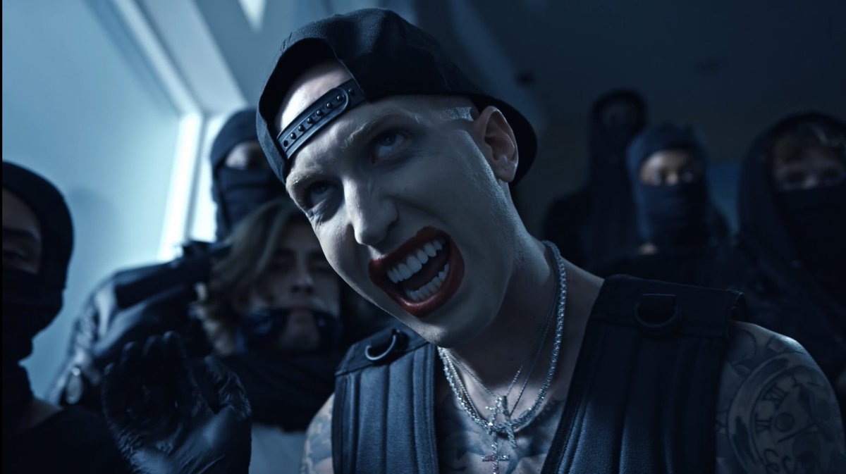 sKitzKraven's tweet photo. 🔥 NEW SINGLE &amp; VIDEO OUT NOW! 🔥

WATCH HERE: https://t.co/qMjkH1fUvH https://t.co/omIkPqwsfu