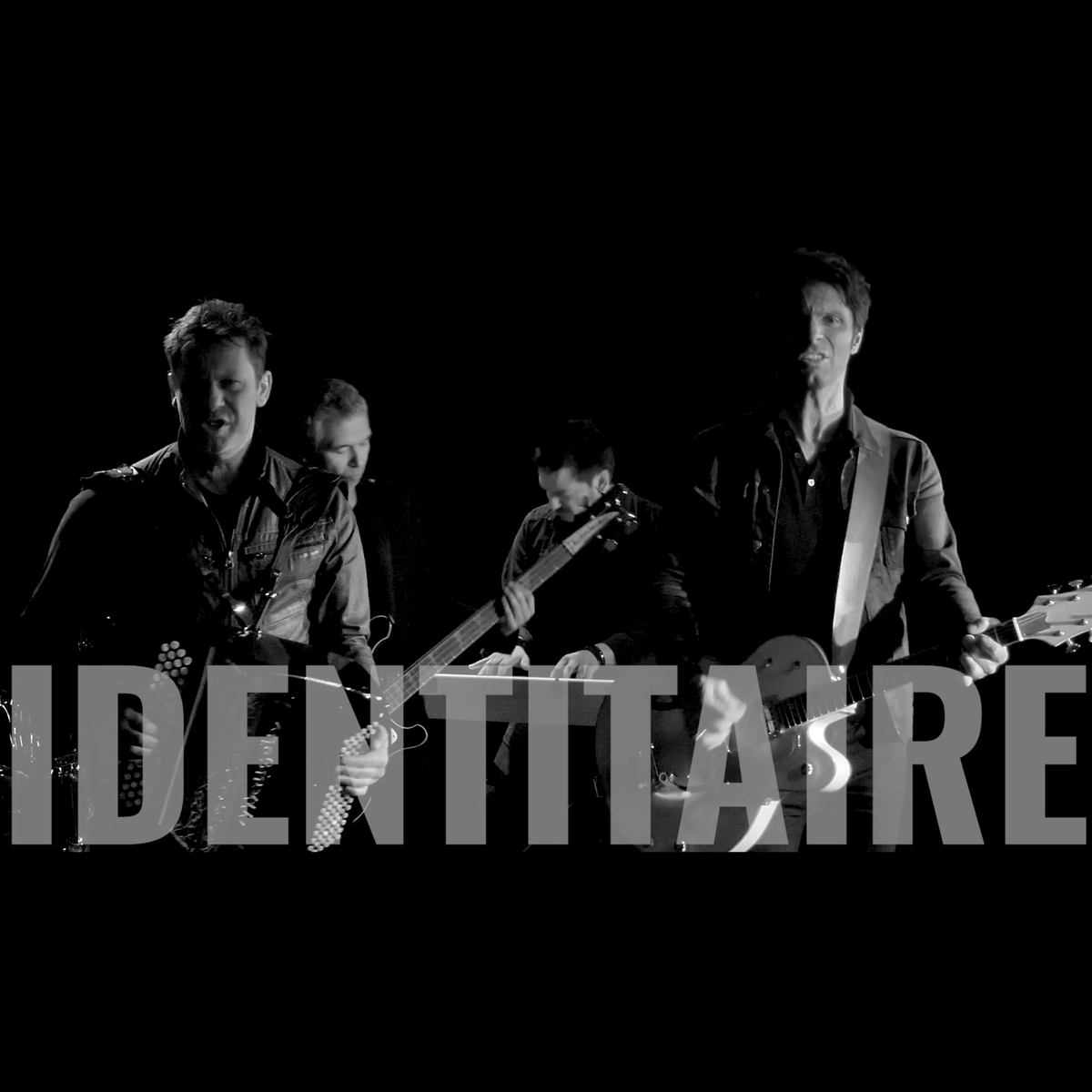 Il faut toujours dire ce qu'on a sur le coeur.

Nous vous offrons "Identitaire".

Le single est téléchargeable gratuitement blankass.com 
#blankass #single #identitaire #societe #humanite #lily #clip