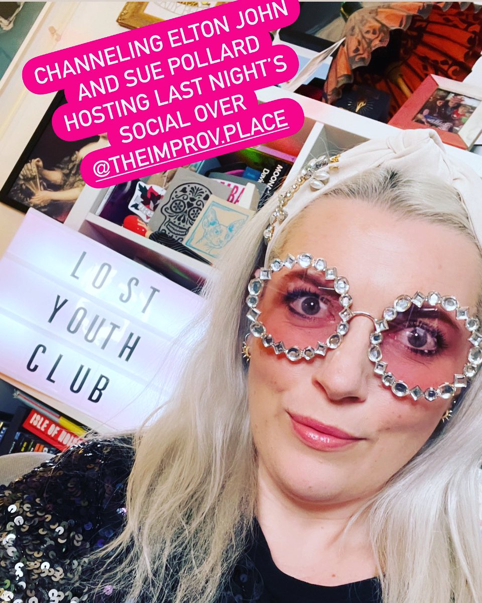 KateBellActor's tweet image. I love hosting the silly social over @theimprov.place on a Thursday evening. 
It was the season finale quiz night last night...I couldn’t read the questions with those glasses on so I had to take them off.....ruined my whole ensemble...
@AllMadeUpImprov