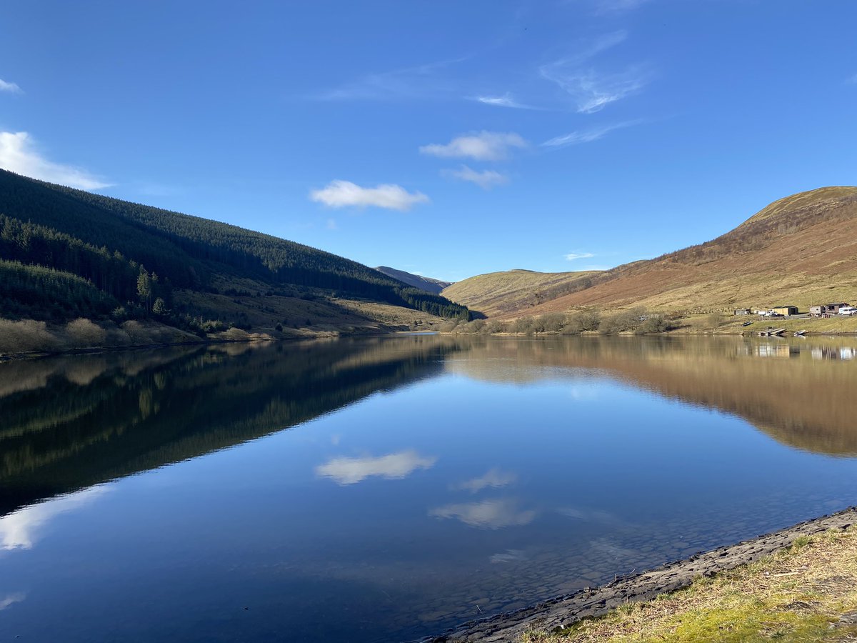 Battenburg2006's tweet photo. What a spectacular day in the Ochils. https://t.co/xAJmDDLRmQ