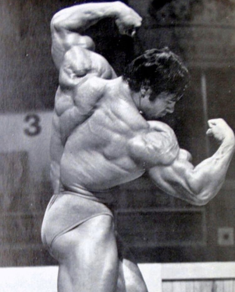 is_bodybuilding's tweet photo. 1975 https://t.co/U54nkRLPcb