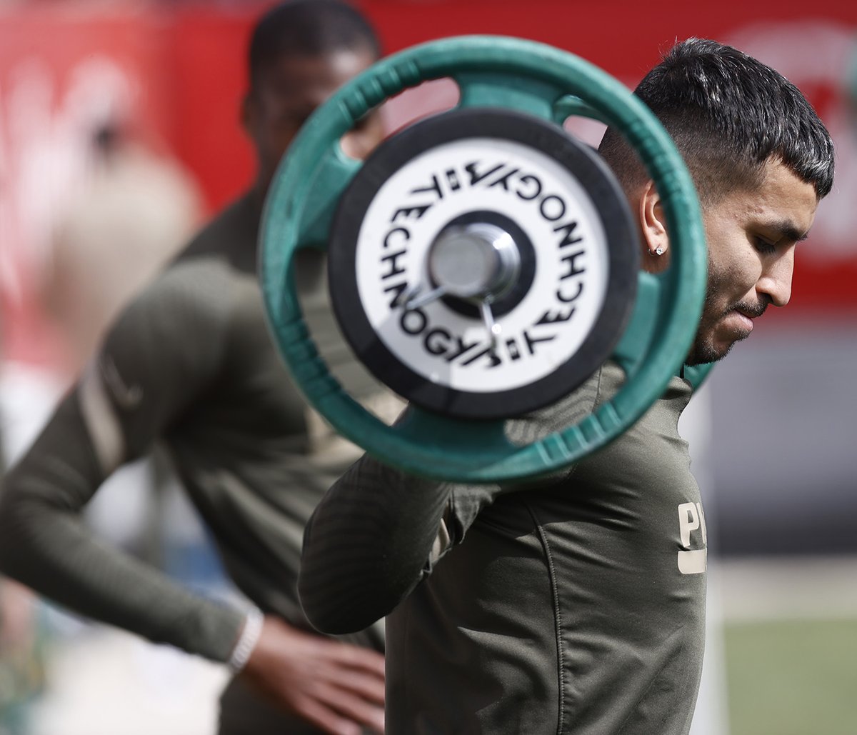 Atleti's tweet photo. 🔜⚽ Siguiente objetivo: #AtletiAlavés  

📸🔗 https://t.co/Ox9hg1fufp

🔴⚪ #AúpaAtleti https://t.co/WE4PhII3jo