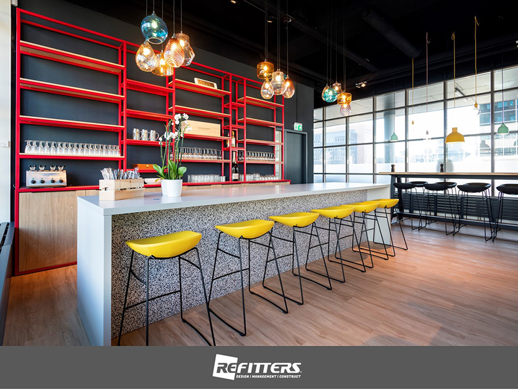 Refitters_'s tweet image. Binnenkijken op het hoofdkantoor van @sportfondsennl   in Amsterdam? Kijk dan op onze website: refitters.nl/portfolio/  #project #huisvesting #ontwerp #realisatie #maatwerk @Tarkett_NL