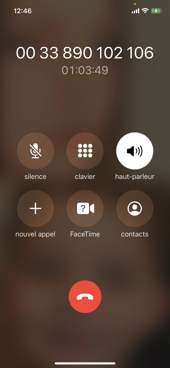 maellaleo's tweet photo. @tapairportugal trouvez vous normal que tous les jours j’appelle pour me faire rembourser 4 billets que vous avez annulés pour le 19/05 qu’au bout d’une heure je n’ai toujours pas de réponses. J’ai créé un dossier litige pas de réponse, un mail pas de réponse ça me rend dingue https://t.co/3NIOdBk0Wn