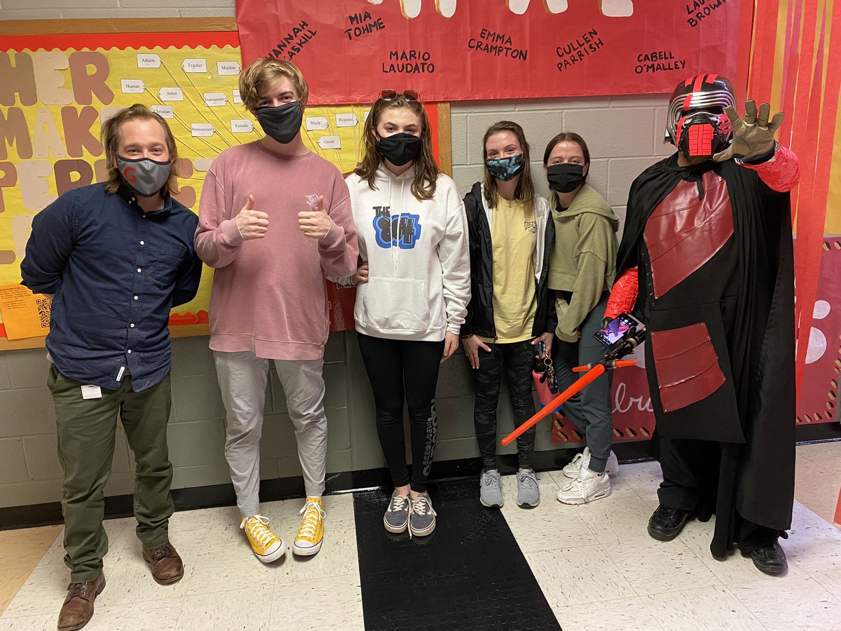 Mr. Burch tweet media