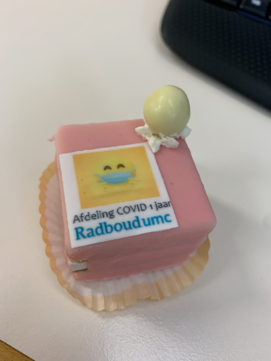 pdirkes's tweet photo. A welkome but very sad cake. https://t.co/tWmiCft2HO