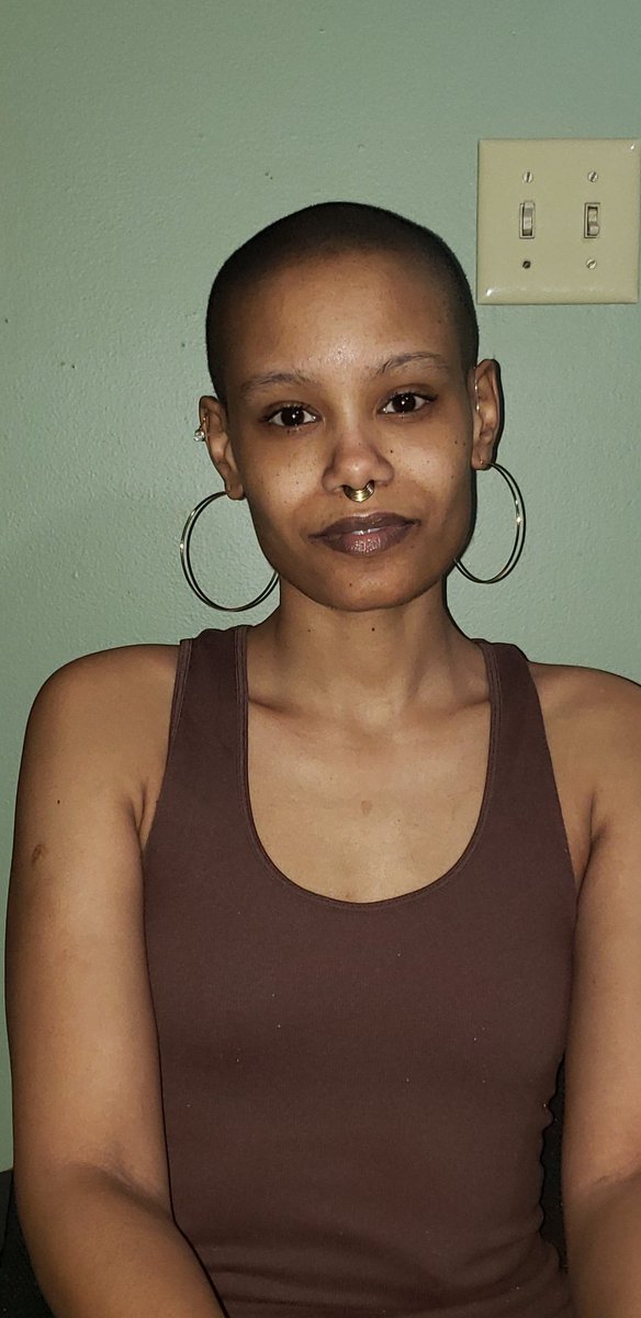 genesiz613's tweet photo. Still trying to #ShootMyShot.. learning to love myself.. & showing the world tht Im #DisabledAndBeautiful & there is nothing wrong with that!.. Looking for an agency that works w/and VALUES their #Disabled models! Plz contact me if you see my #potential! Thanx! #DisabilitySoSexy https://t.co/9N6ZAl92SE