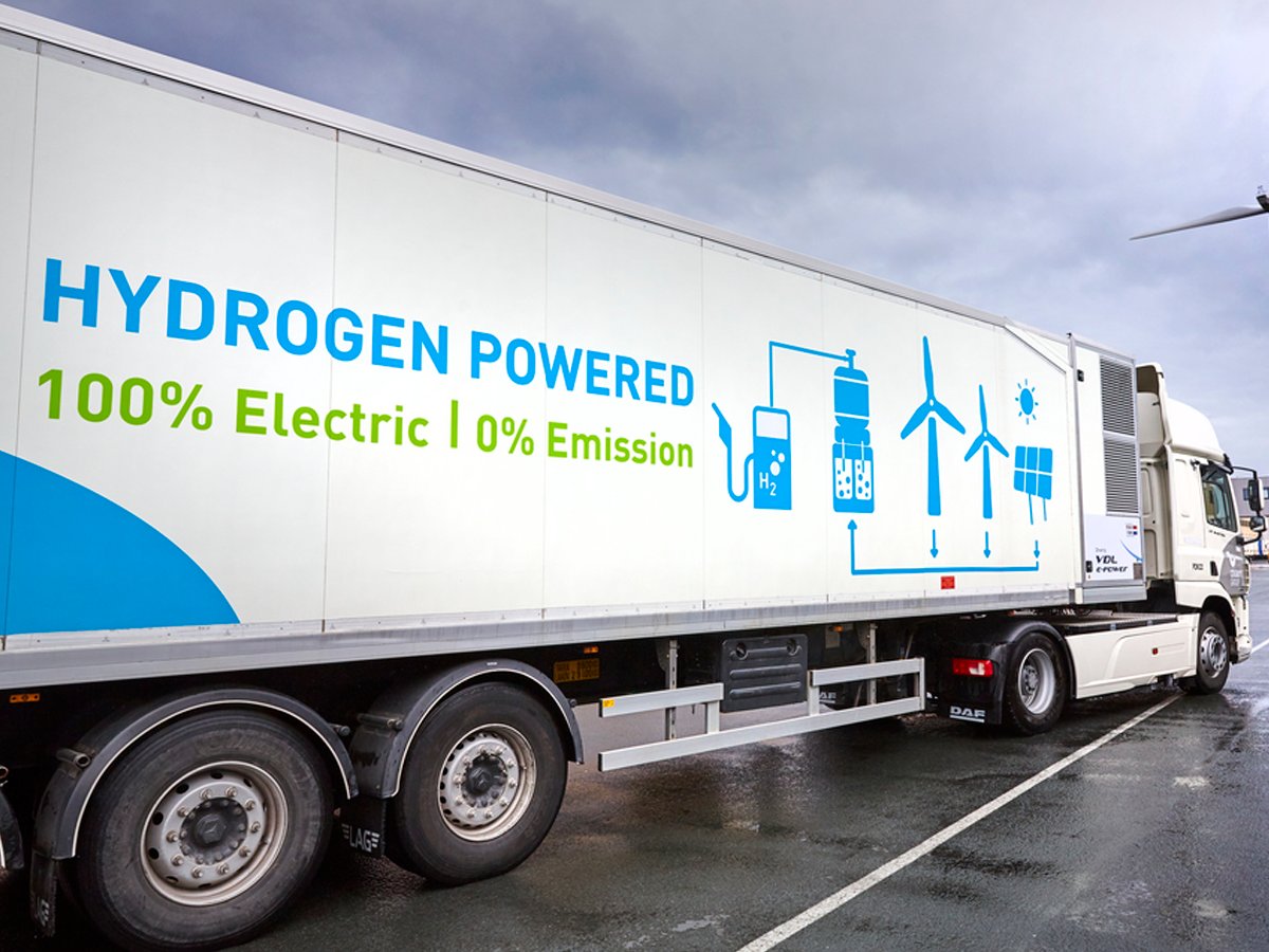 Excellente nouvelle : hier, nous avons remporté le Green Truck Award 2021 ! Nous sommes ravis de cette reconnaissance de nos efforts quotidiens en matière de mobilité durable. #pasàpas #environnement #colruytgroup