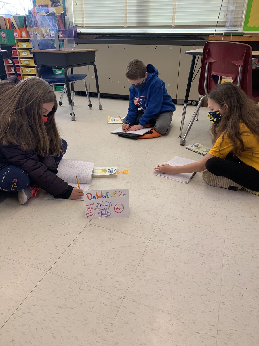 Mrs. Schott tweet media