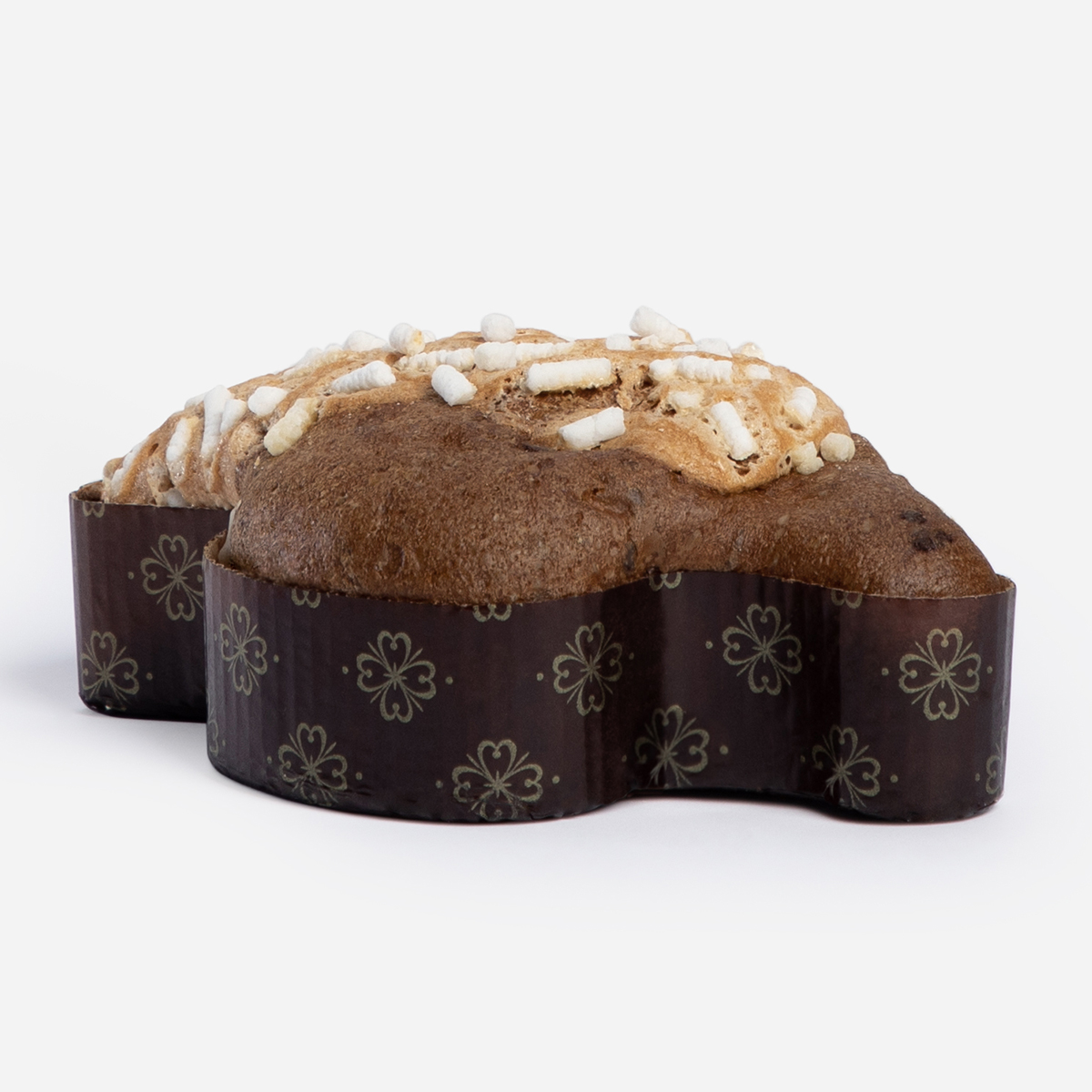 dolcegabbana's tweet photo. Introducing the Colomba, the new speciality pastry of the Italian tradition to join the #DolceGabbana and @Fiasconaro1 collection. 
The Colomba with Sicilian Chocolate comes in a 100g mignon format and is covered with icing and chocolate drops. 
Shop now: https://t.co/qqmyEfu6v6 https://t.co/oe0Qar8LSs