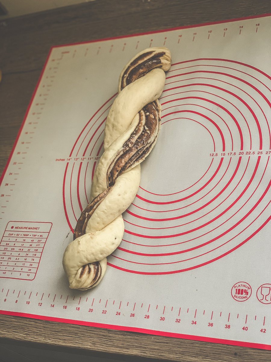 biorada's tweet photo. I'm thrilled to present this gorgeous lovely chocolate babka to my family today the house smells heavenly &amp; who doesn't love the smell of freshly baked goods!! 😍 https://t.co/M04bhKKh8K