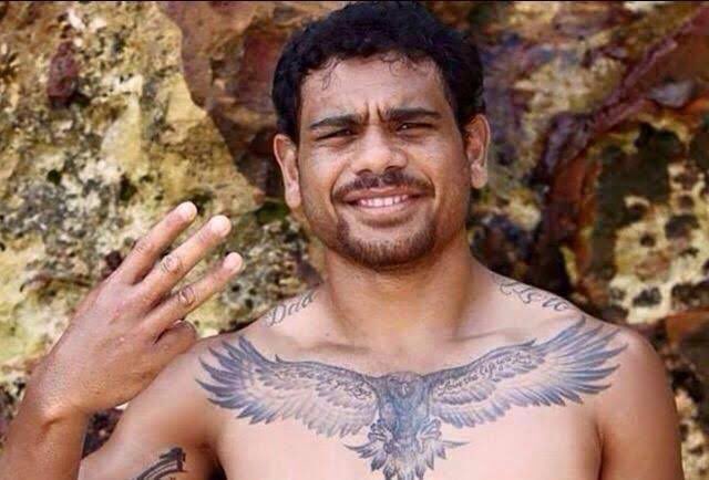 AFLtatts's tweet photo. Let’s start a thread of AFL players with large winged creatures tattooed on themselves. Probably the most famous one - the quadruple premiership legend, Cyril Rioli.

#AFL #AFLTatts https://t.co/LbdiDEymwQ