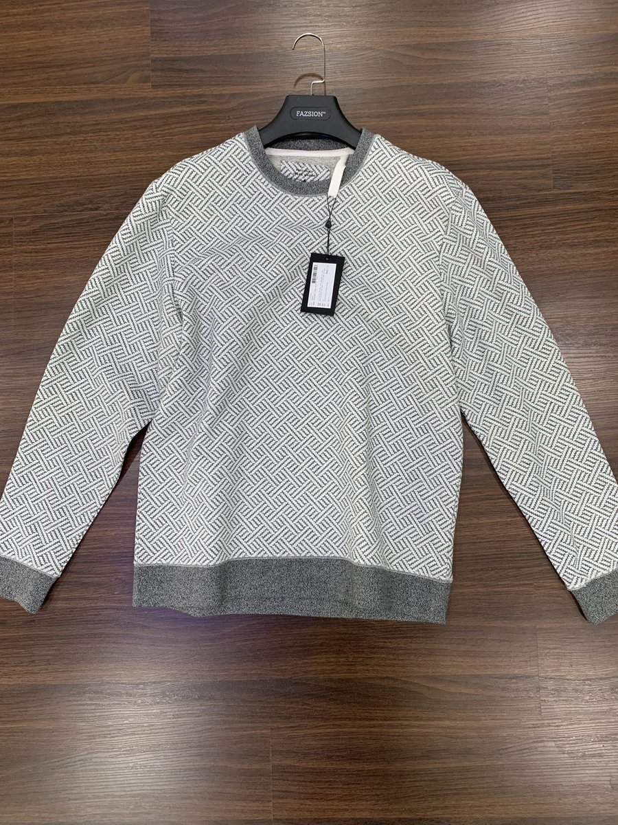 obana_africa's tweet photo. #Newin 🔥🔥
A sweat shirt for every other rainy day
Only and Sons sweatshirt: #10000
To shop:
Send us a message via dm OR
Shop at our outlet: 77 Opebi Road Ikeja
#Fazsion #mensfashion #sweatshirt #OnlyandSons https://t.co/fOylm4NPtq