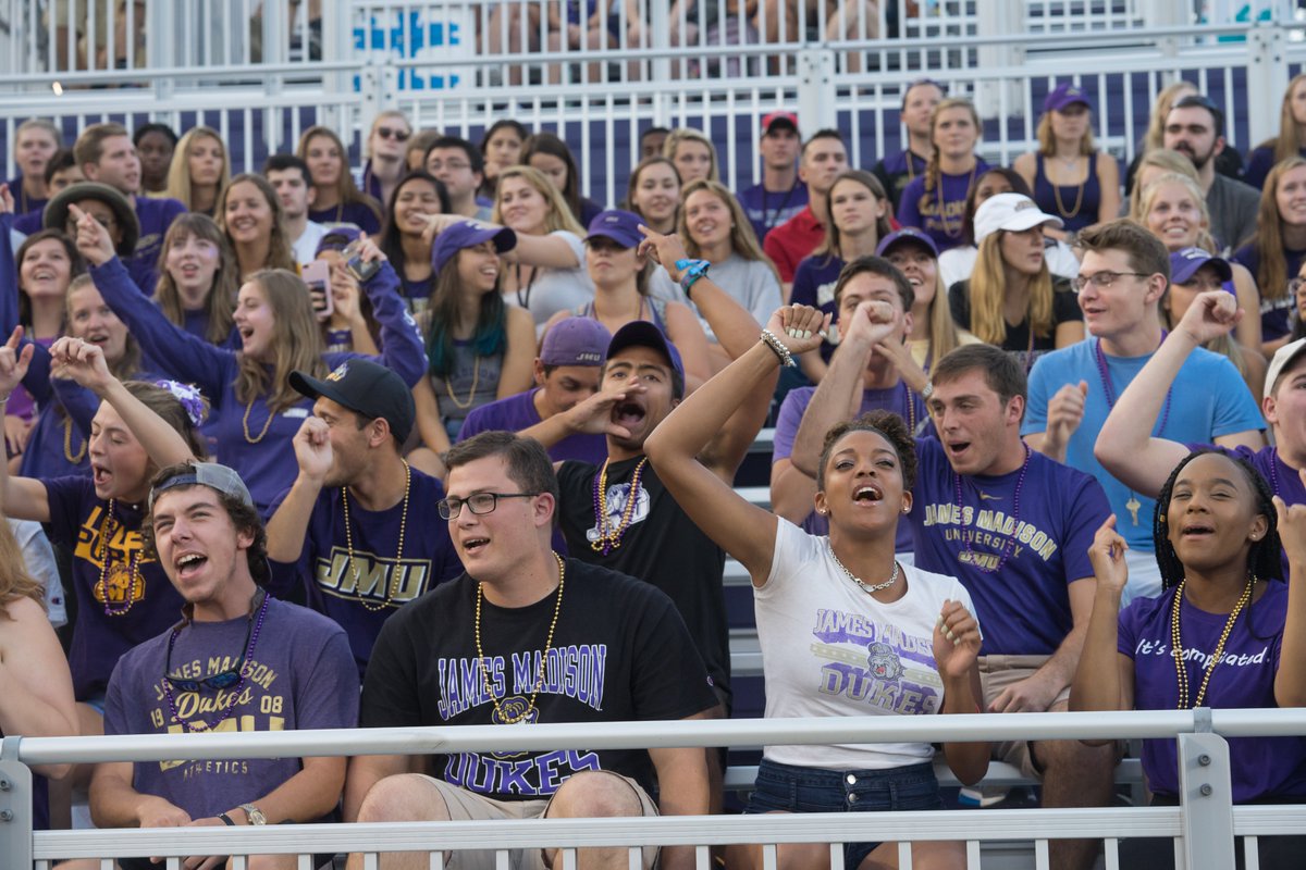 JMUAlumni's tweet photo. The class of 2021 is graduating in 50 days!🎓 Like this post to send them some love💜
Dukes from day one, Alumni for life! #GoDukes
📸 First-Year Orientation Pep Rally back in 2017 when #JMU21 first joined us on campus. https://t.co/VrNXXY1jke
