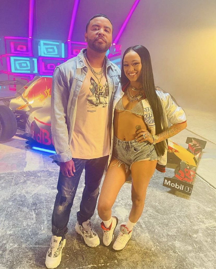 La Perversa tweet media