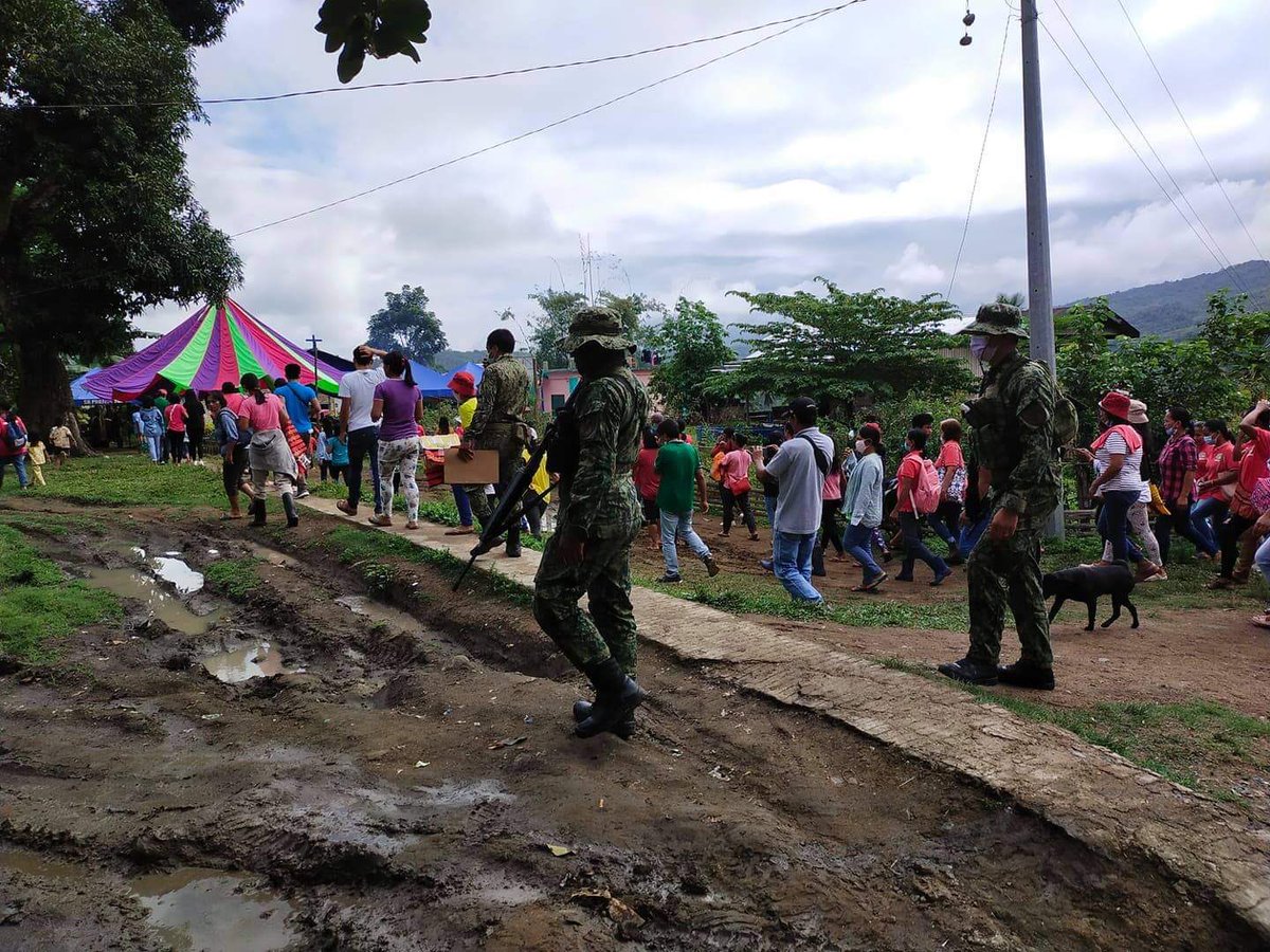PNPPinukpuk's tweet photo. #WalkForPeace

Provided security during the Walk For Peace activity to ensure safety and success of the spirit of unity to End Local Communist Armed Conflict at Brgy. Ballayangon, Pinukpuk, Kalinga.

#NTFELCAC
#TeamPNP
#WeServeAndProtect
#PNPKakampiMo
#LetsVoltinAndFightAsOne https://t.co/pRZuxRMJ2V