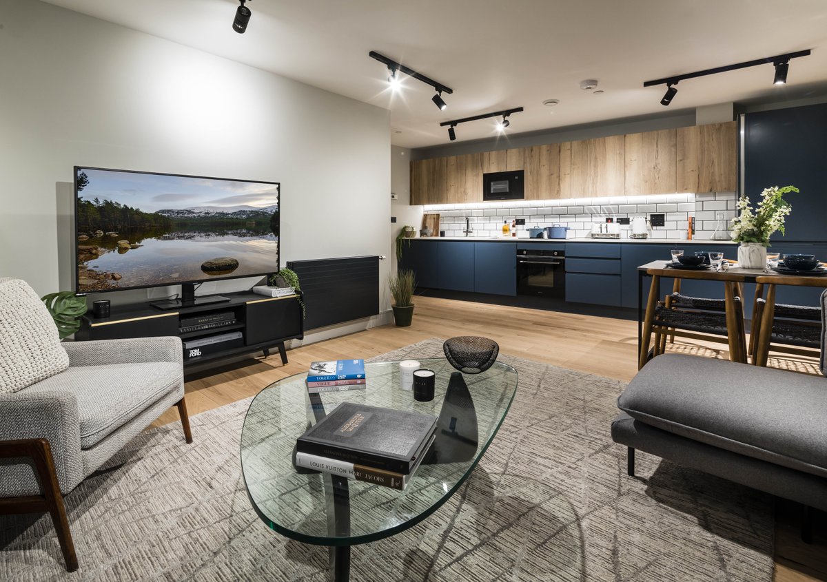 AcornPG's tweet photo. For those seeking the vibrancy of city life, Newham's Yard certainly won't disappoint. Located on #TowerBridgeRoad, the homes are in easy access to the artisan #BermondseyStreet.
Reserve now & enjoy 3 years of @ZipcarUK membership plus credit. T&Cs apply. https://t.co/DBhfBvKR92 https://t.co/aLcnoIPQig