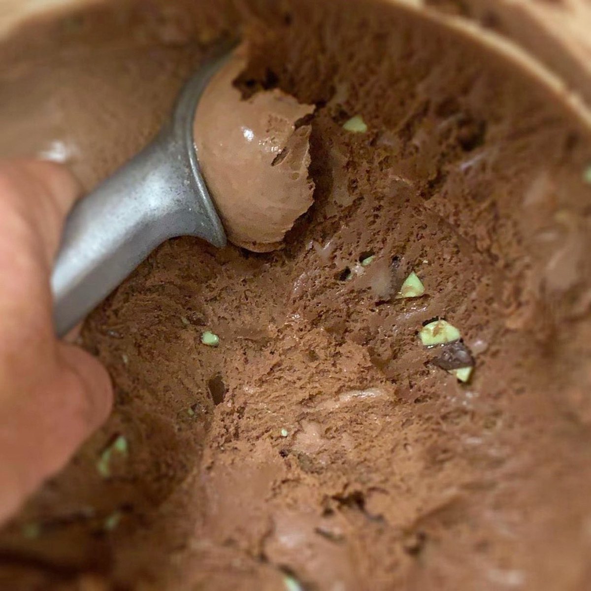 CHOCOLATE MINT CHIP!!! 1-10 today! 🙌🏻